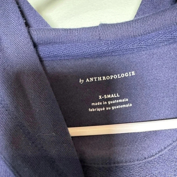 Anthropologie‎ Women’s La Belle Cropped Graphic Hoodie Size X-Small Navy Blue - Picture 3 of 4